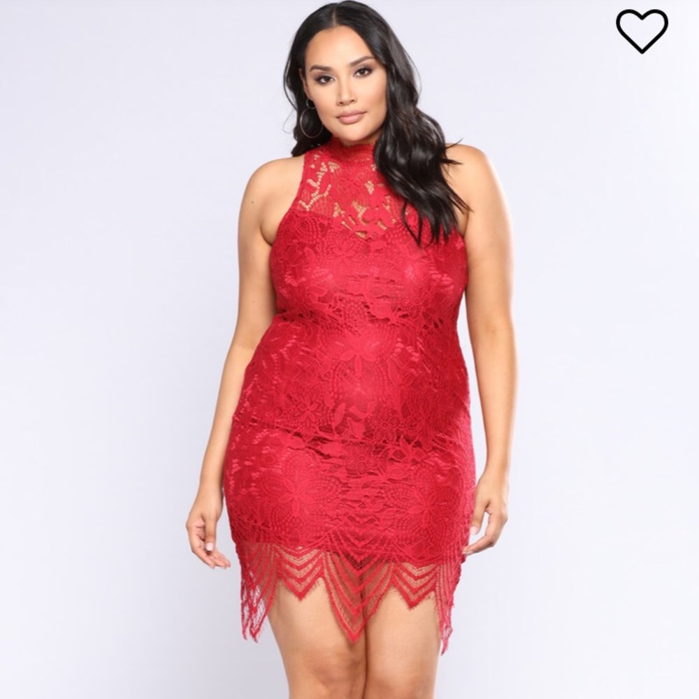 ❣️💃🏾Fashion Nova Sexy Red Lace Dress💃🏾❣️